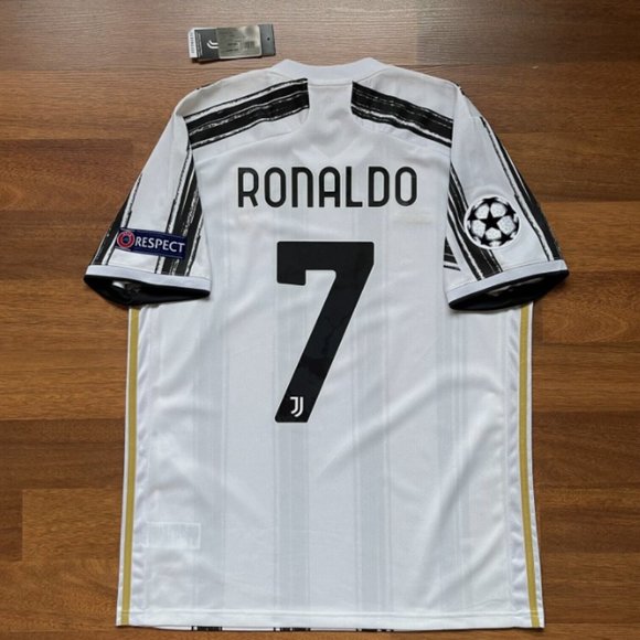 Cristiano Ronaldo Juventus Jersey with Champions League Patches 2020 - Picture 2 of 2